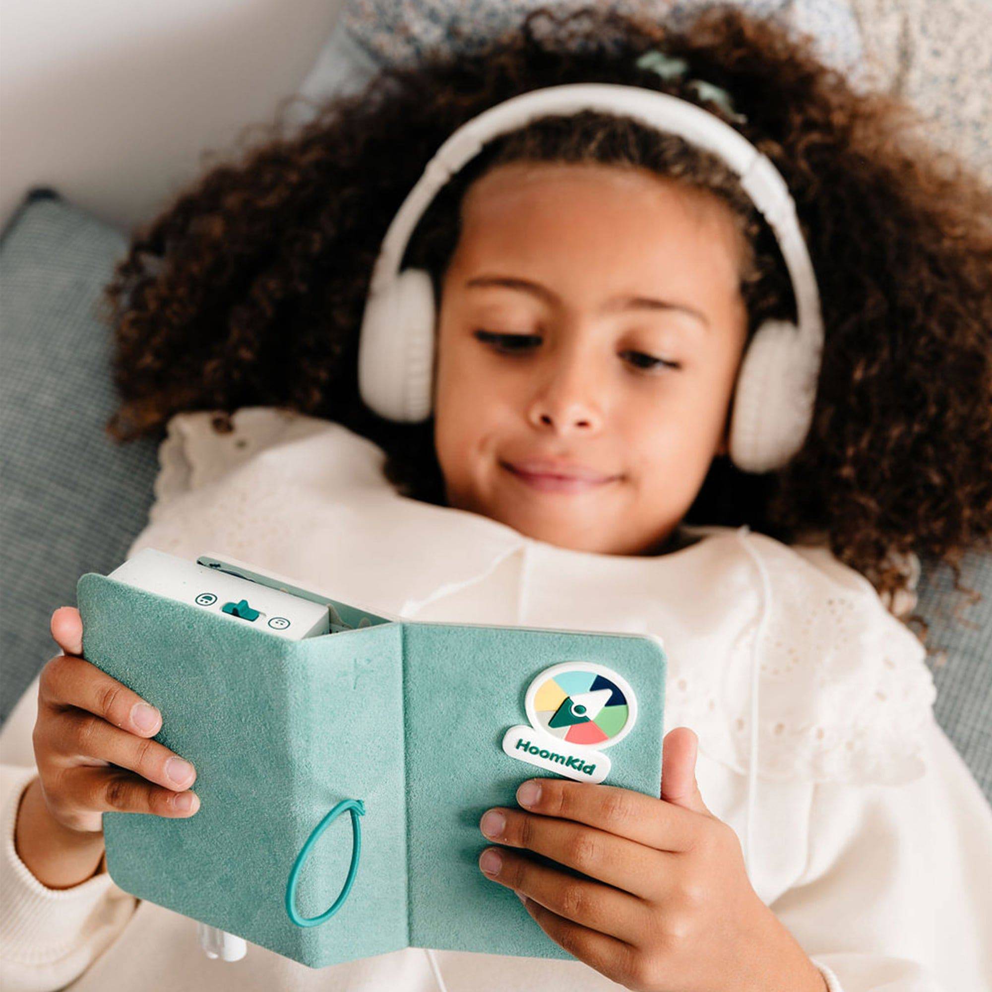 LIVLAB HoomKid headphones in vibrant colors, showcasing adjustable and foldable design for kids&